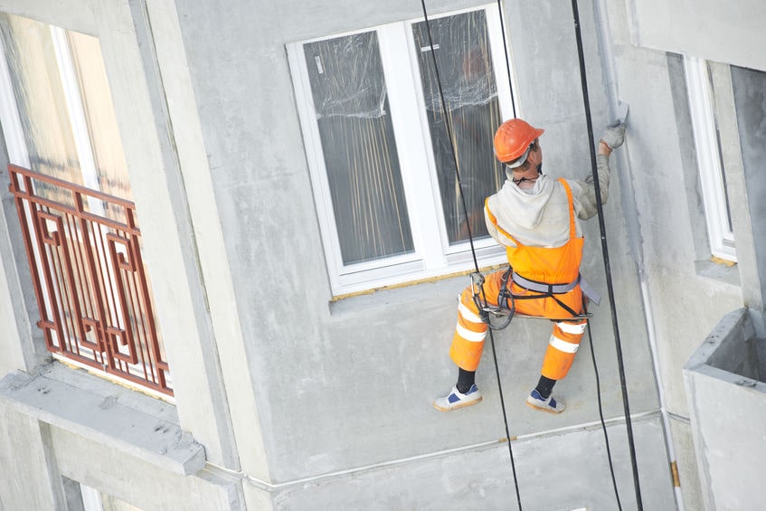 Le métier de cordiste : L'expert des travaux en accès difficile